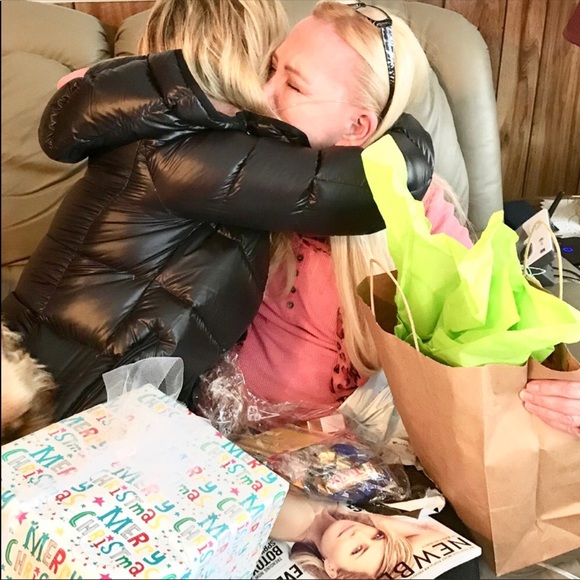 Meet your Posher, Tara - Picture 5 of 6